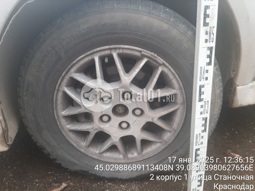 Фото Mitsubishi Chariot Grandis 60