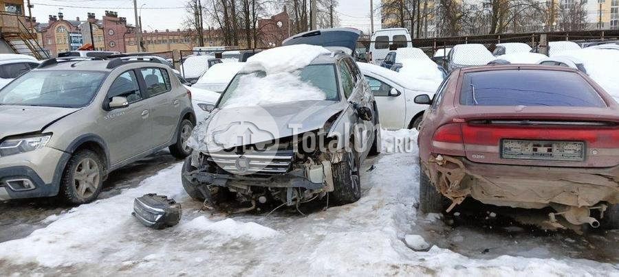 Фото Volkswagen Tiguan 10