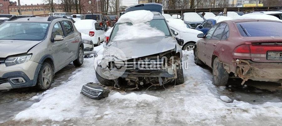 Фото Volkswagen Tiguan 12