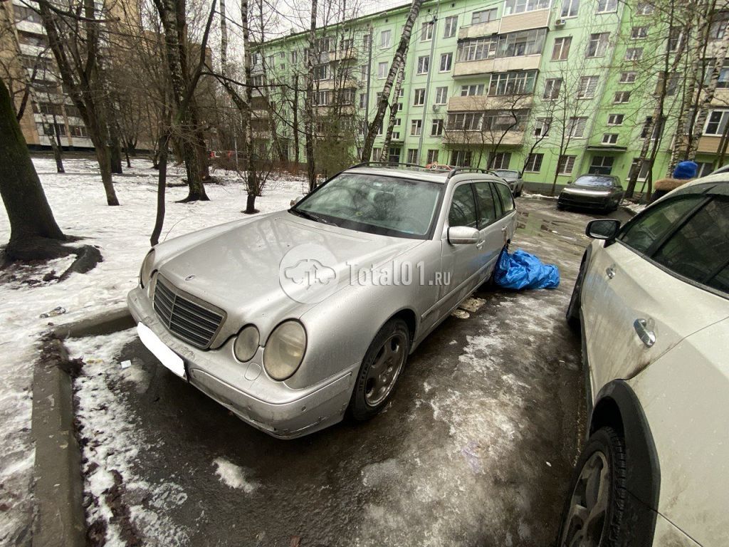 Фото Mercedes-Benz E-класс 4