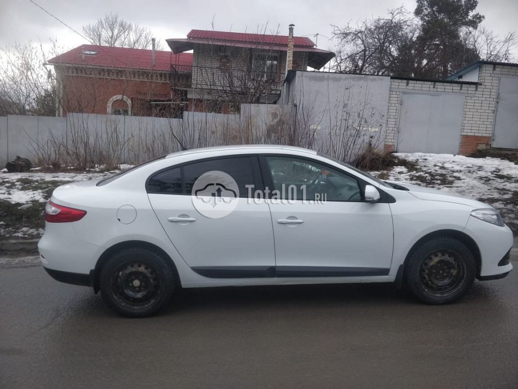 Фото Renault Fluence 16