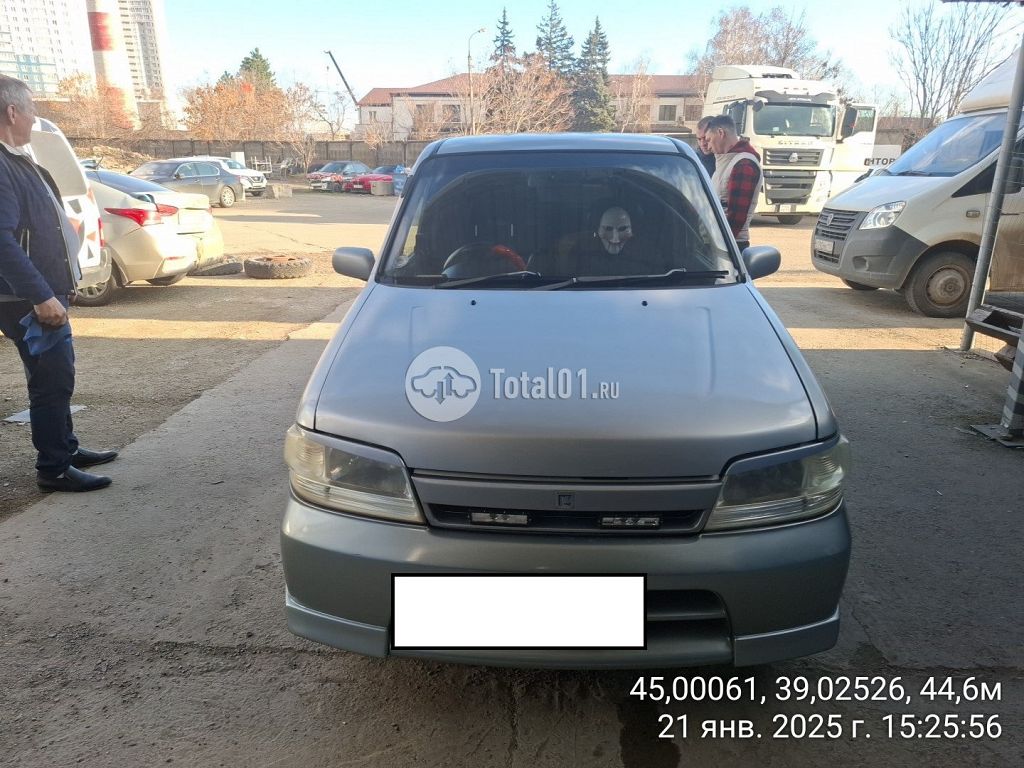 Фото Nissan Cube 2