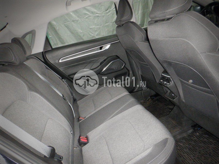 Фото Geely Emgrand 44