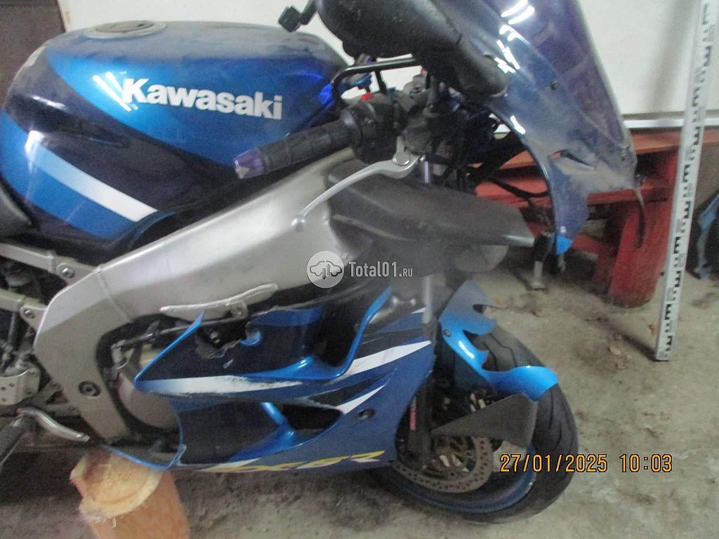 Фото Kawasaki Ninja 250R 28