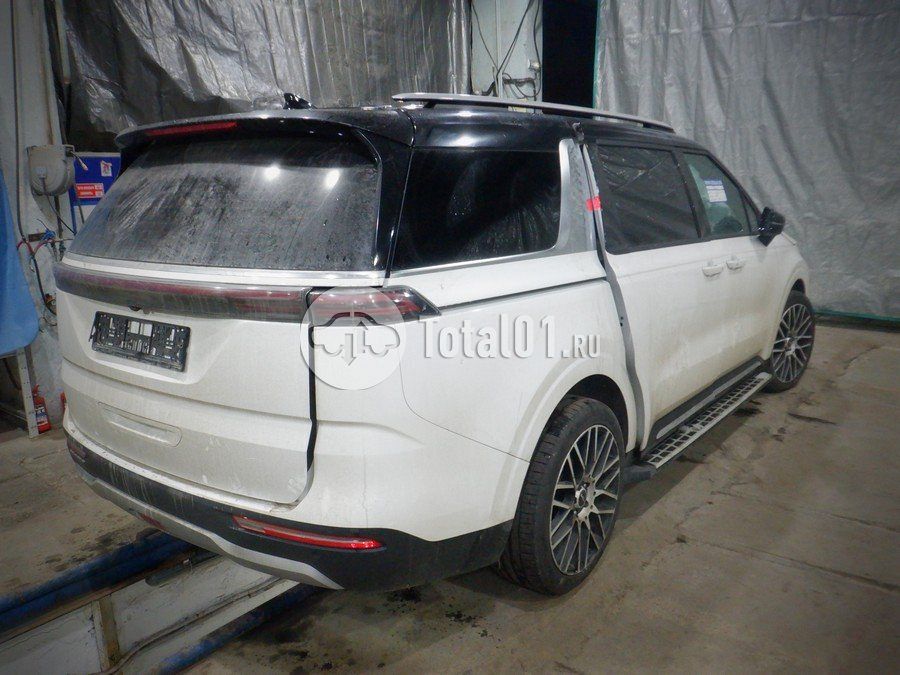 Фото KIA Carnival 16