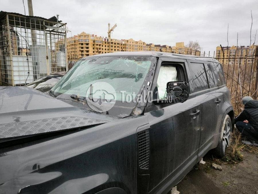 Фото Land Rover Defender 32