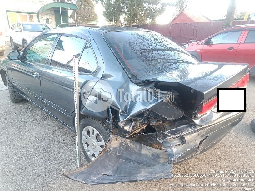 Фото Nissan Sunny 10