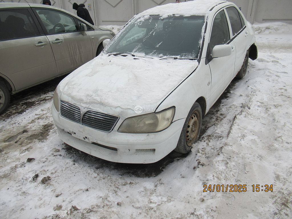 Фото Mitsubishi Lancer Cedia 10