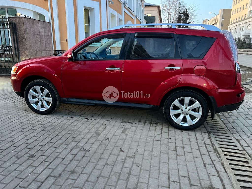 Фото Mitsubishi Outlander 10