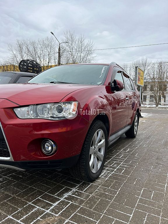 Фото Mitsubishi Outlander 16