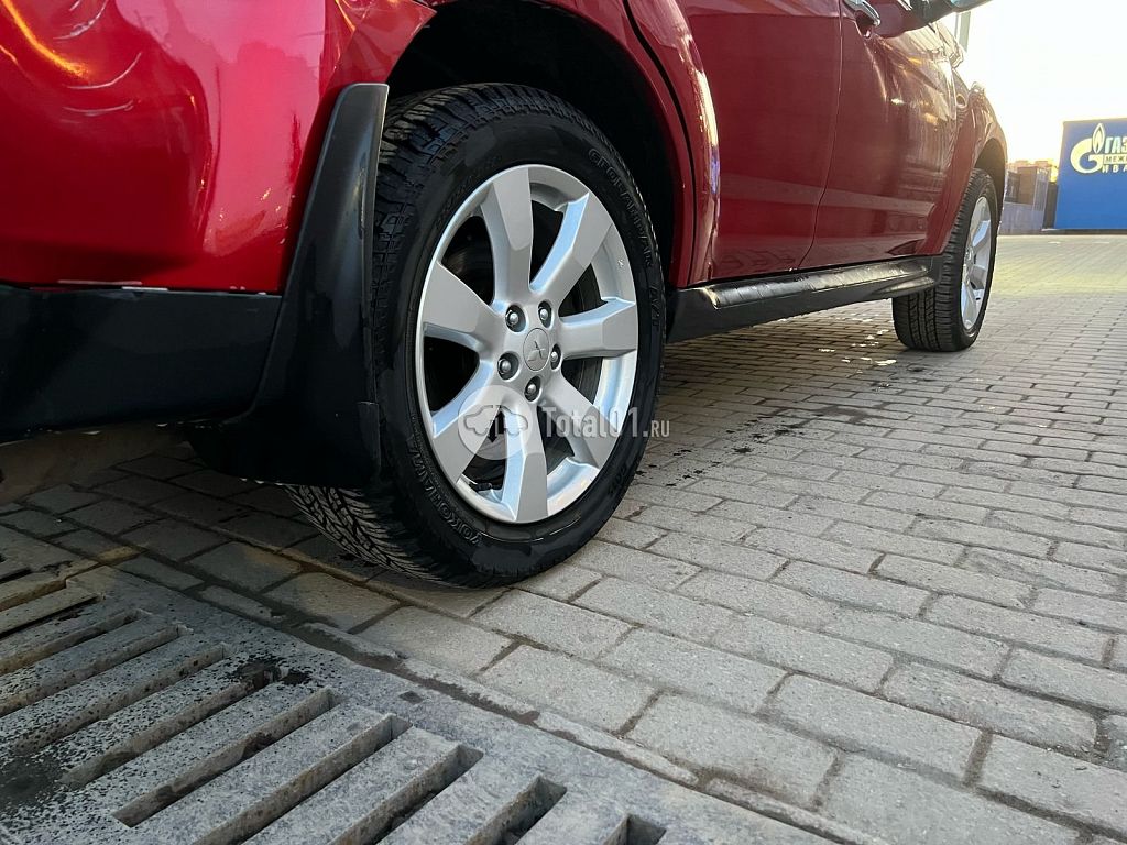 Фото Mitsubishi Outlander 34