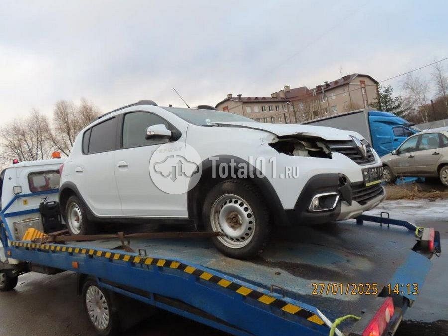 Фото Renault Sandero 2