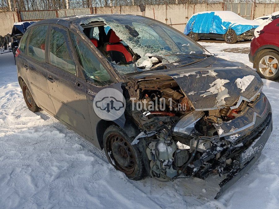 Фото Citroen C4 Picasso 2