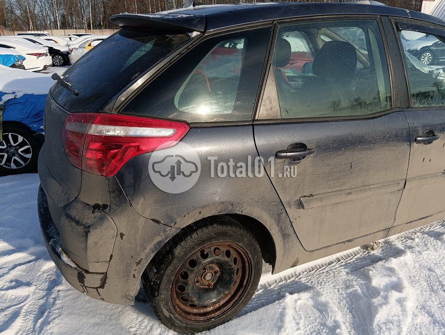 Фото Citroen C4 Picasso 22