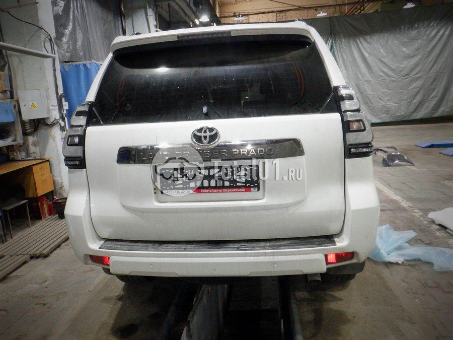 Фото Toyota Land Cruiser Prado 12