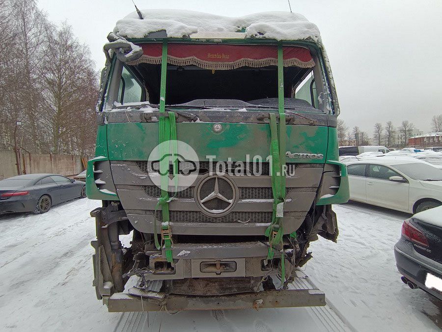 Фото Mercedes-Benz Actros 1844 156