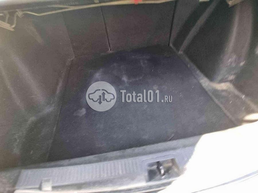 Фото Renault Fluence 14