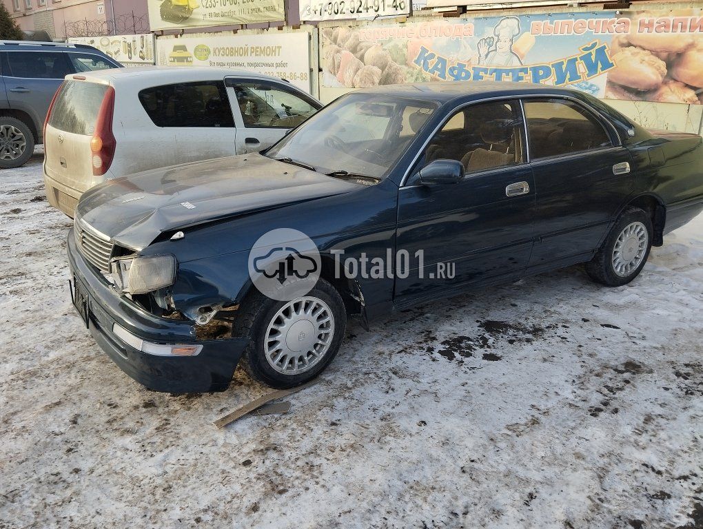 Фото Toyota Crown 8