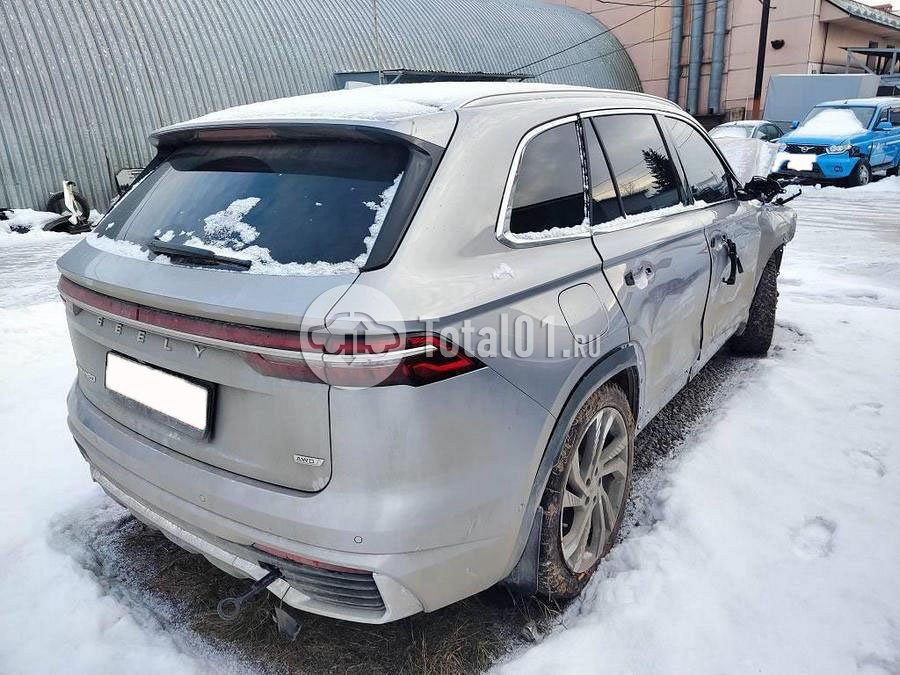 Фото Geely Monjaro 8