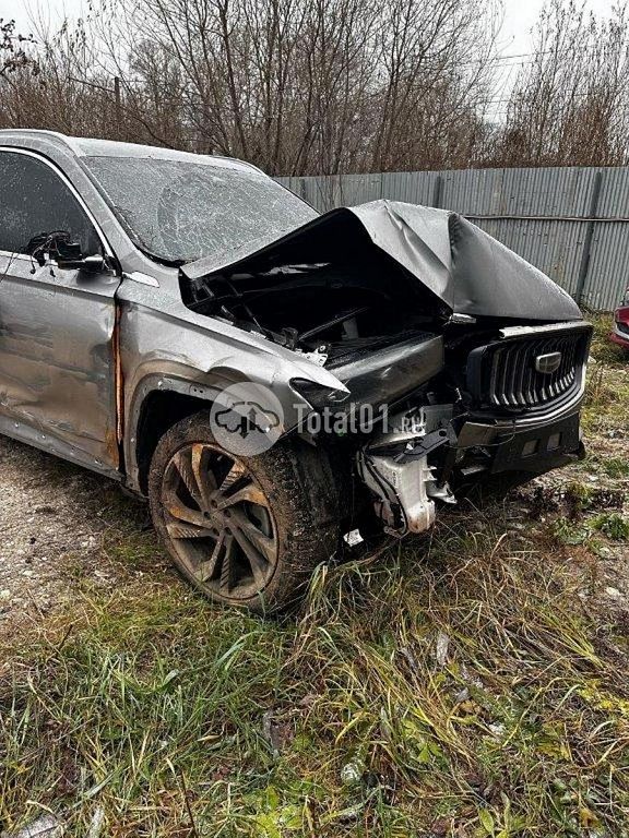 Фото Geely Monjaro 38