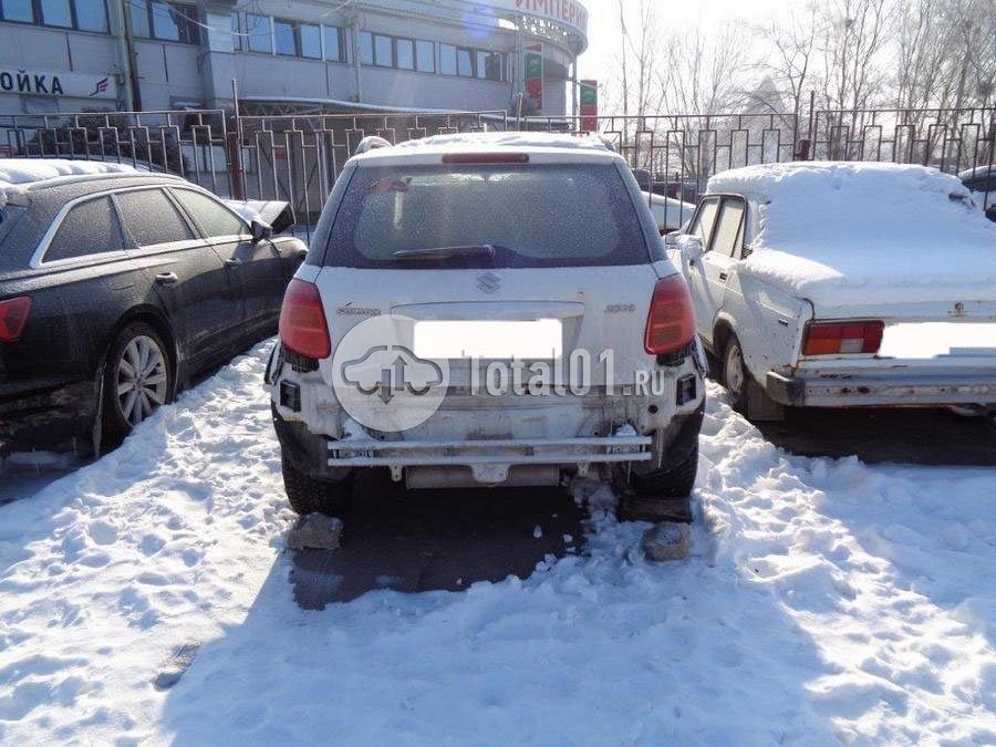 Фото Suzuki SX4 8