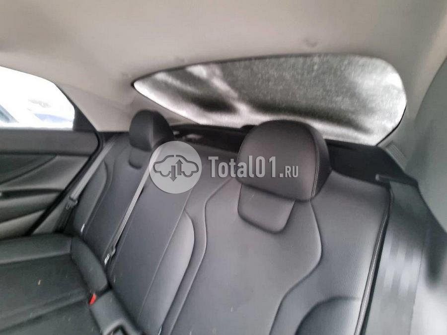 Фото Hyundai Elantra 94