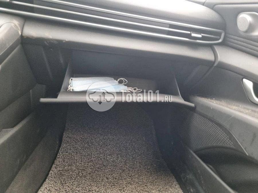 Фото Hyundai Elantra 104