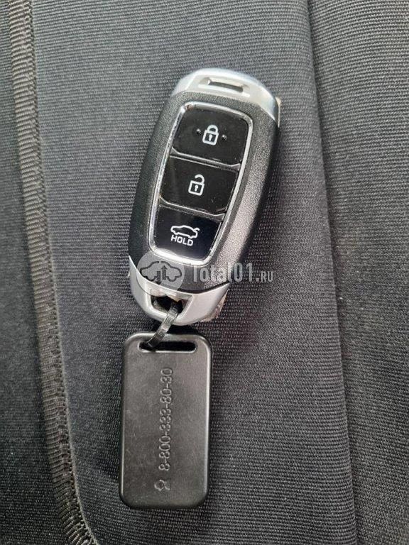Фото Hyundai Elantra 110