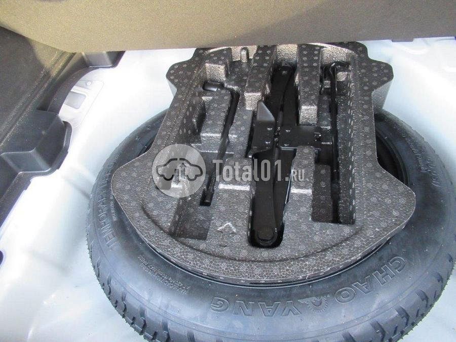 Фото Geely Coolray 24