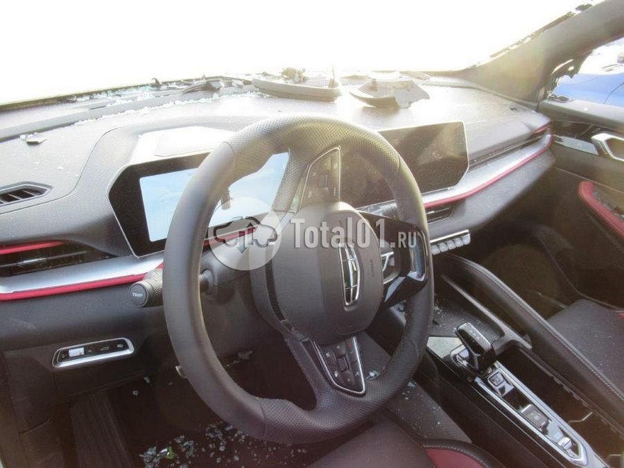 Фото Geely Coolray 44