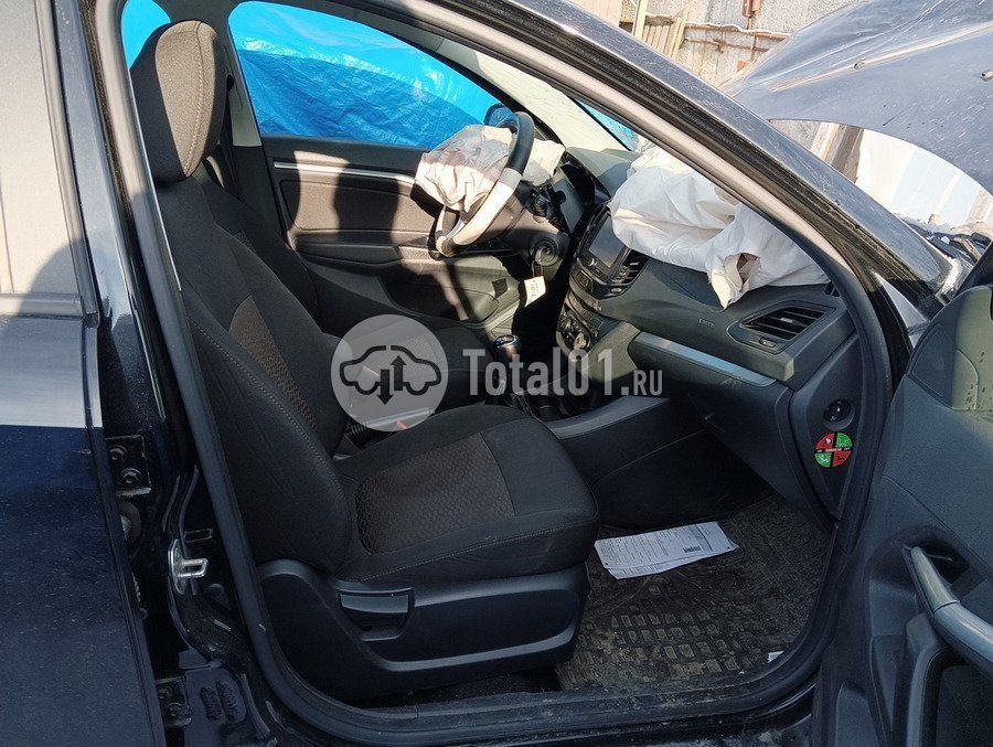 Фото ВАЗ (LADA) Vesta 104