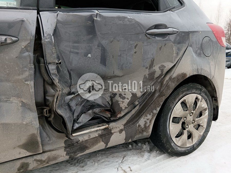 Фото KIA Rio 42