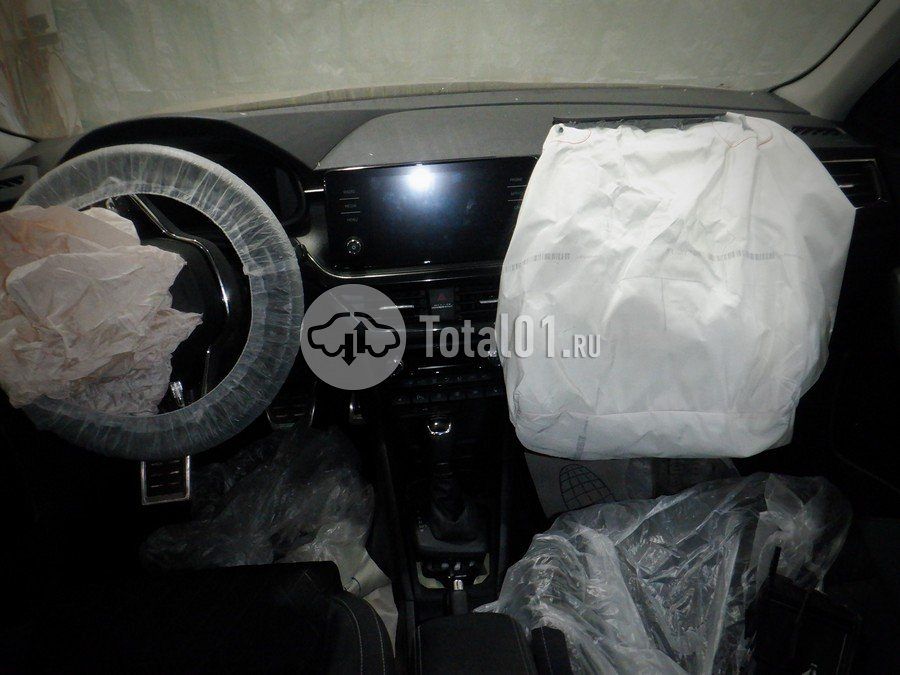 Фото Skoda Rapid 46