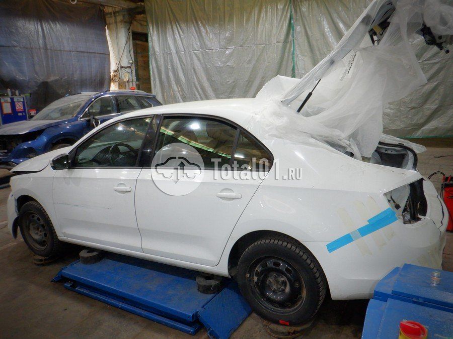 Фото Skoda Rapid 8