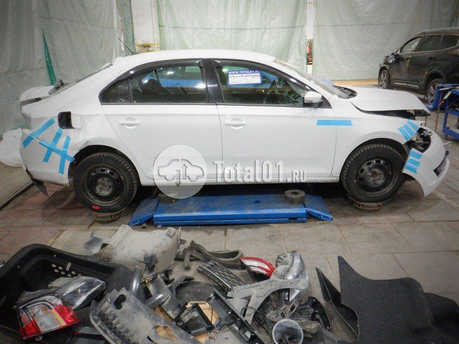 Фото Skoda Rapid 14