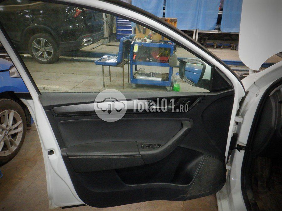 Фото Skoda Rapid 38