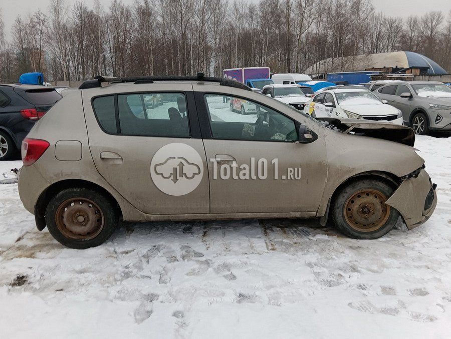 Фото Renault Sandero 46