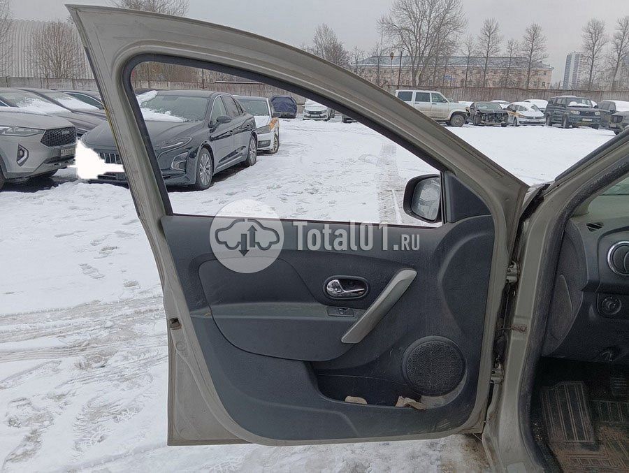 Фото Renault Sandero 82