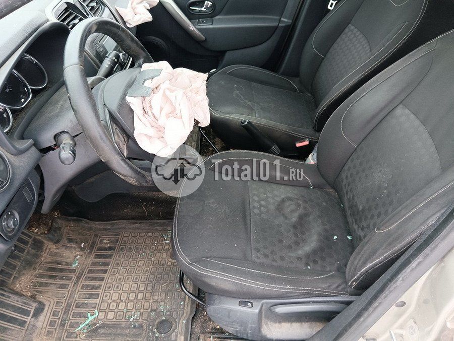 Фото Renault Sandero 88