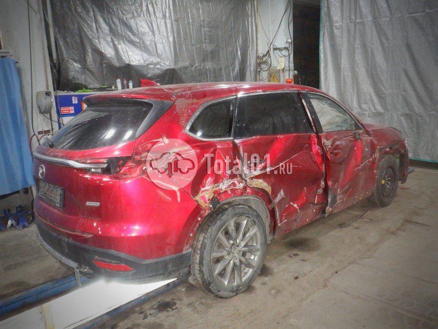 Фото Mazda CX-9 10