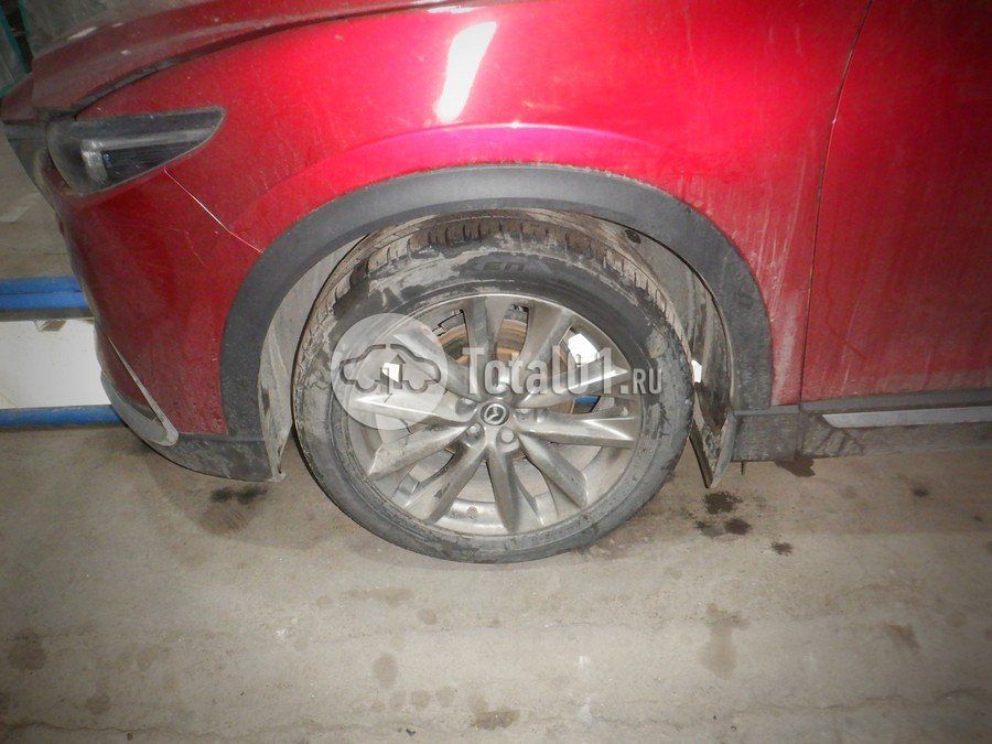 Фото Mazda CX-9 16
