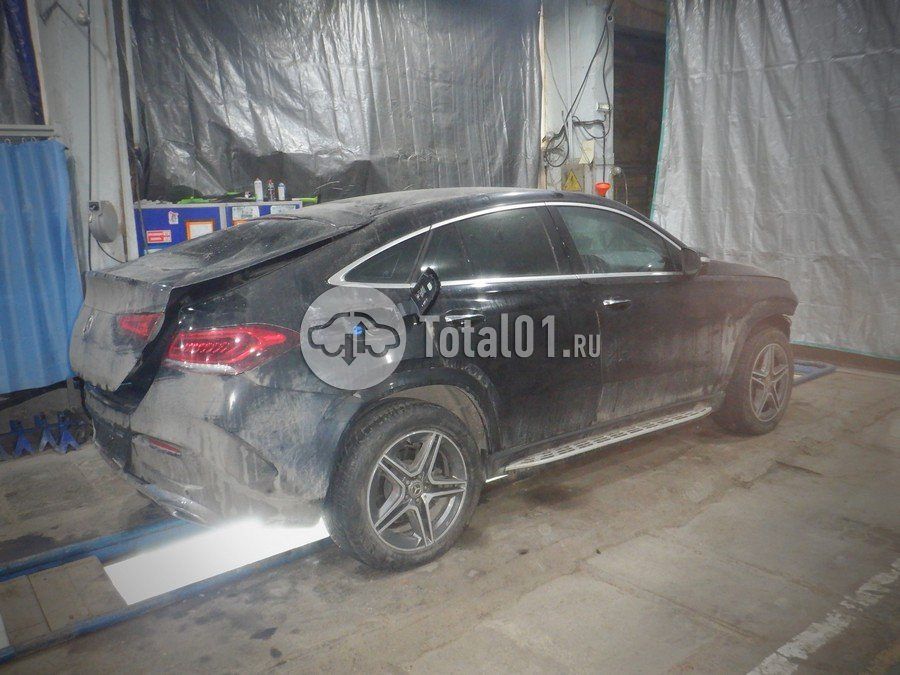 Фото Mercedes-Benz GLE 350D 10