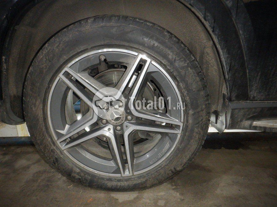 Фото Mercedes-Benz GLE 350D 28