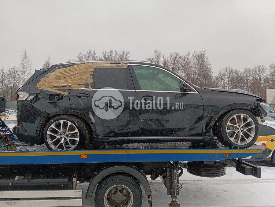 Фото BMW X5 90