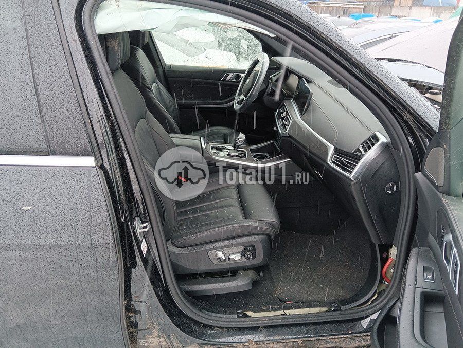 Фото BMW X5 240