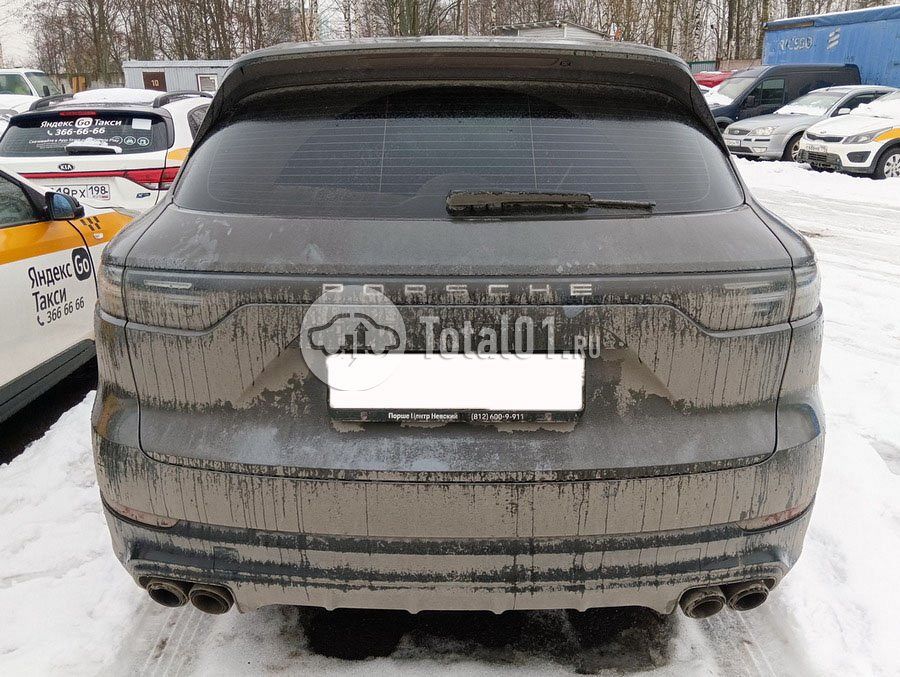 Фото Porsche Cayenne 10