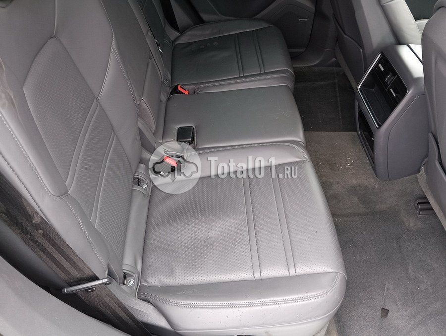 Фото Porsche Cayenne 128