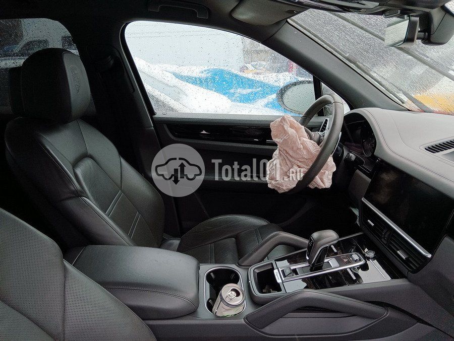 Фото Porsche Cayenne 144
