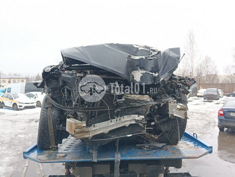 Фото Volkswagen Touareg 4