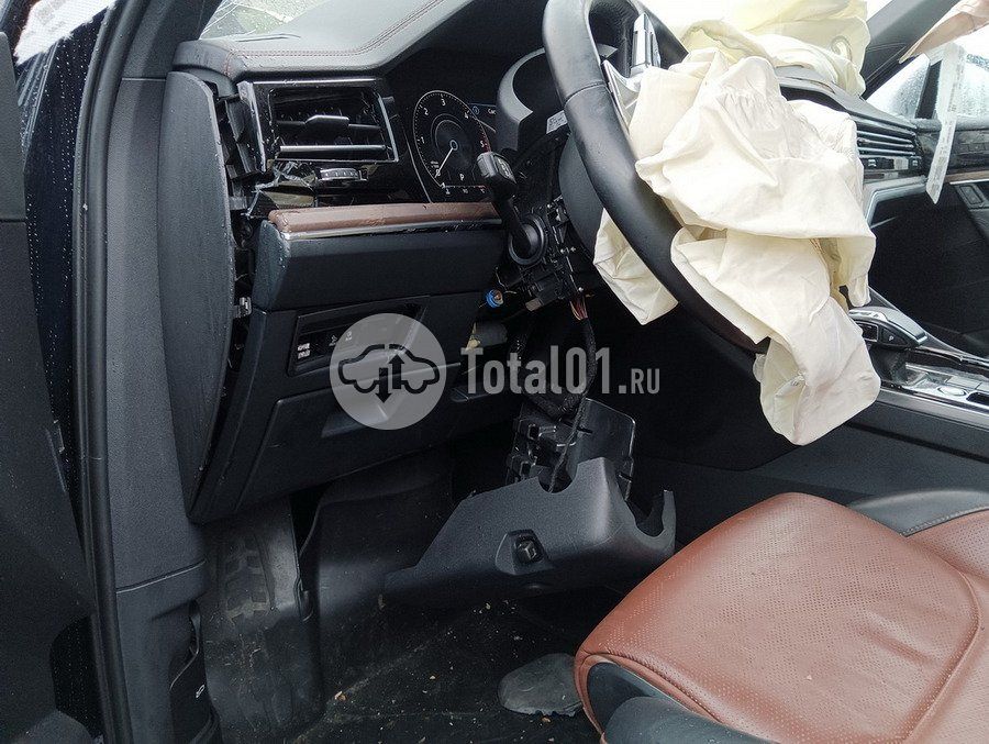 Фото Volkswagen Touareg 164